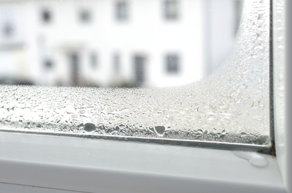 Wie vermeiden Sie Kondenswasser am Fenster