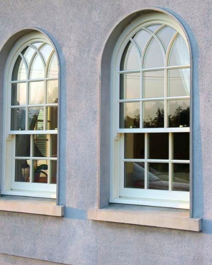 Sash Window Bogenfenster mit Wiener Sprossen